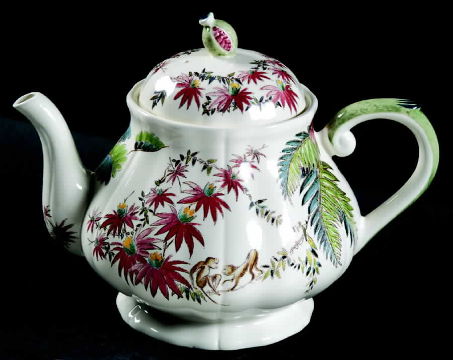 Tamarin Teapot & Lid by Faiencerie De Gien-1