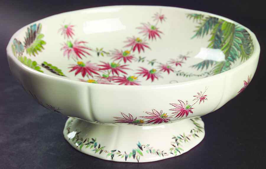 Tamarin Large Footed Fruit Bowl by Faiencerie De Gien-1