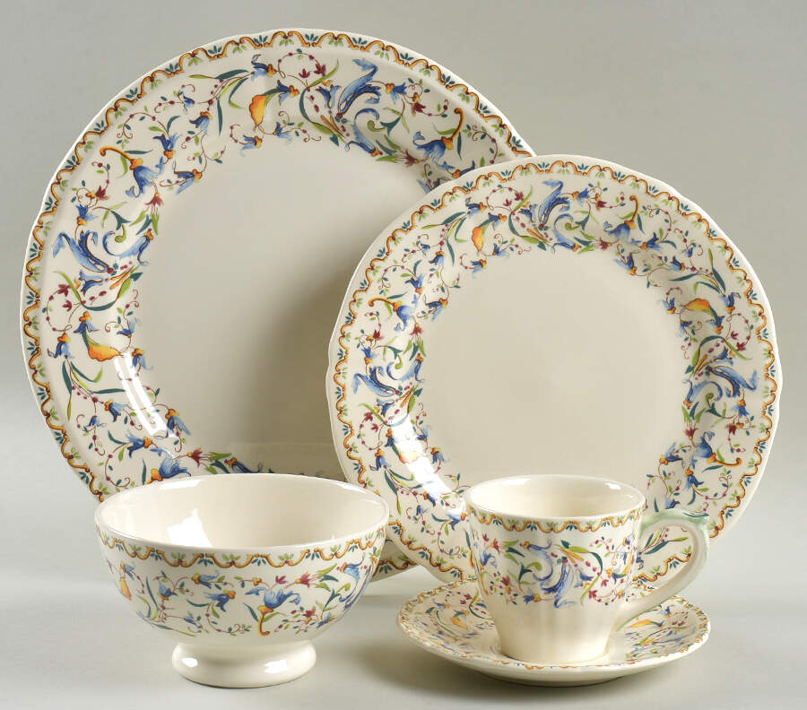 Toscana 5 Piece Place Setting by Faiencerie De Gien-1