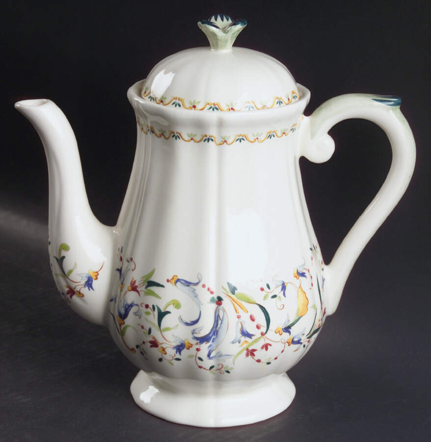 Toscana Coffee Pot & Lid by Faiencerie De Gien-1