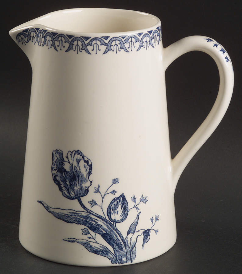 Tulipes 32 Oz Pitcher by Faiencerie De Gien-1