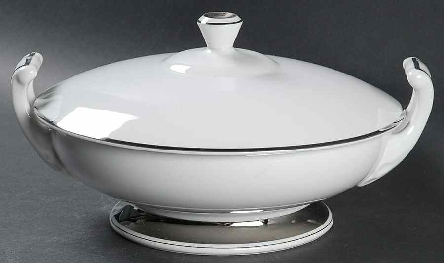 Elegance Round Covered Vegetable by Gildhar-1