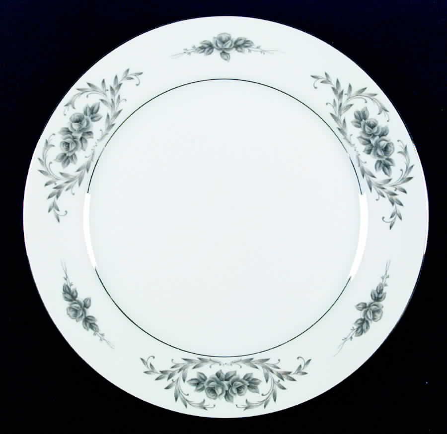 Elsinore Dinner Plate by Gildhar-1