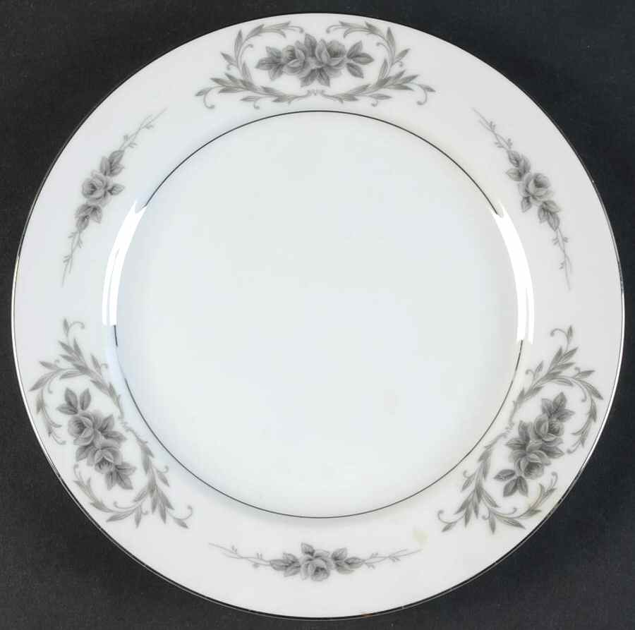 Elsinore Salad Plate by Gildhar-1