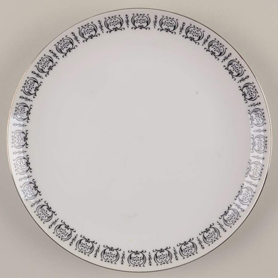 Mantilla Salad Plate by Gildhar-1