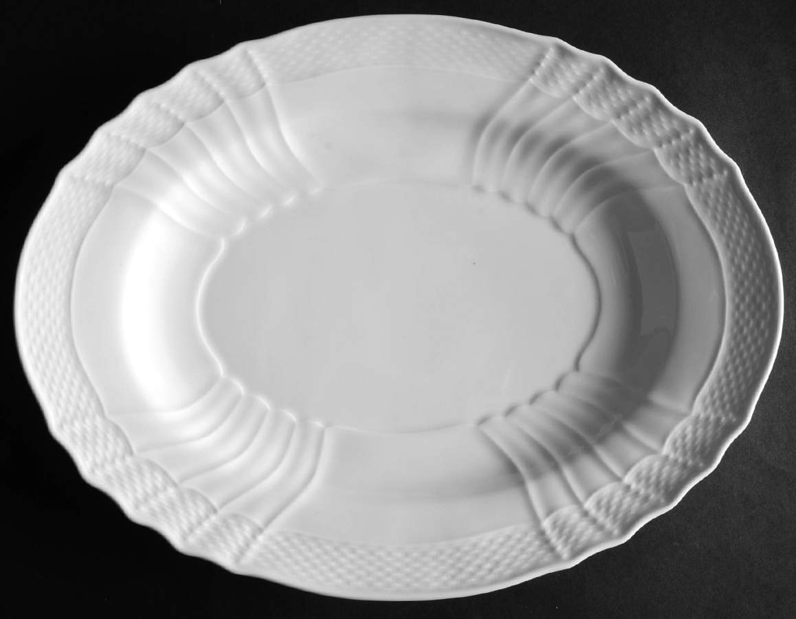 Bianco White (Vecchio Ginori Shape) 12" Oval Serving Platter by Ginori 1735-1