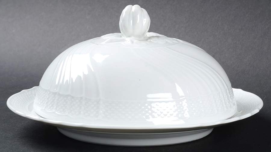 Bianco White (Vecchio Ginori Shape) Muffin Dish & Lid by Ginori 1735-1