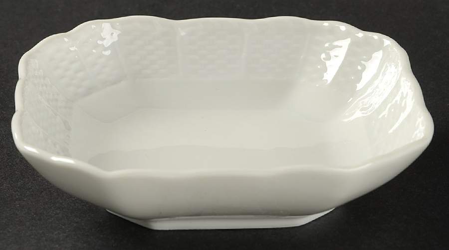 Bianco White (Vecchio Ginori Shape) Sweet Meat Dish 4" by Ginori 1735-1