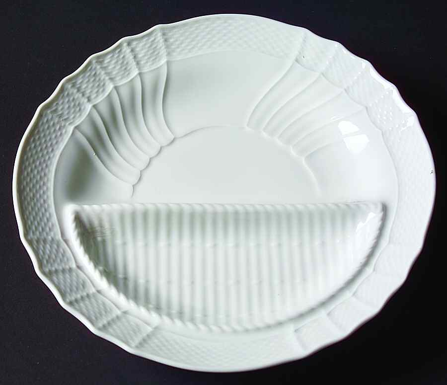 Bianco White (Vecchio Ginori Shape) Artichoke Plate by Ginori 1735-1