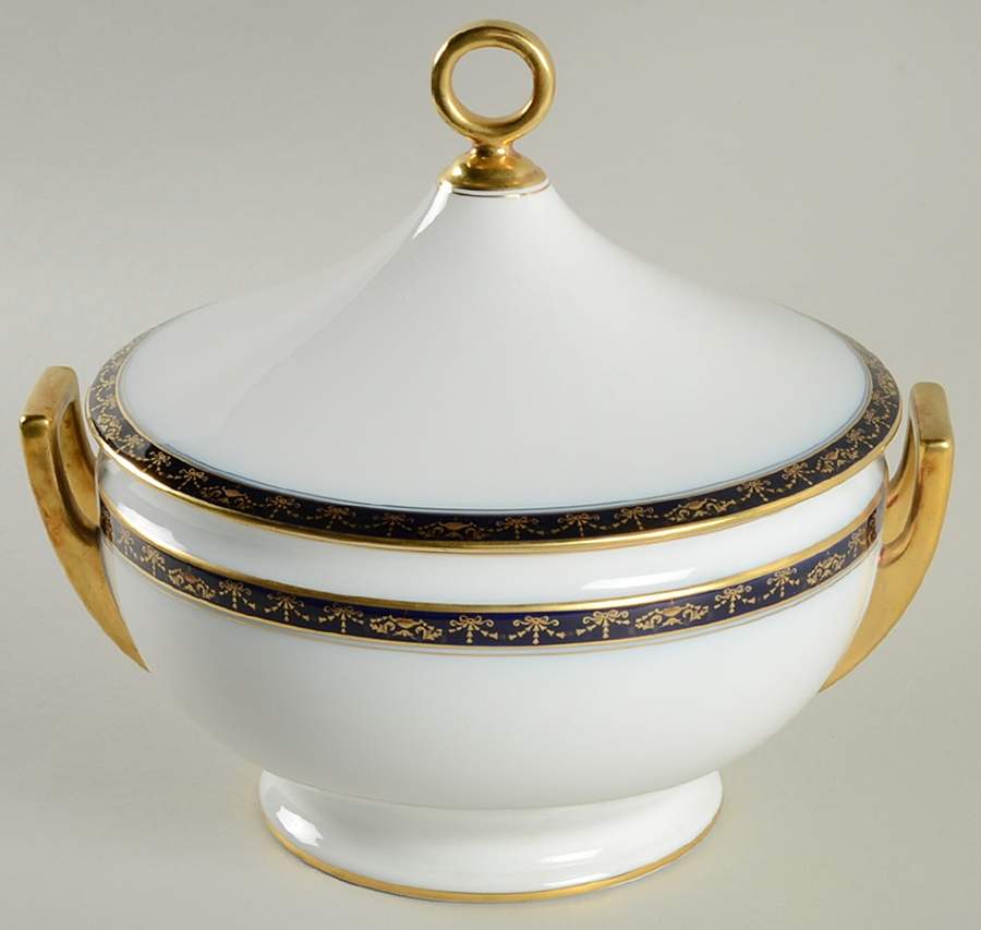 Castello Tureen &  Lid by Ginori 1735-1