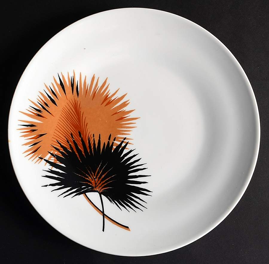 Chestnut Dinner Plate by Ginori 1735-1