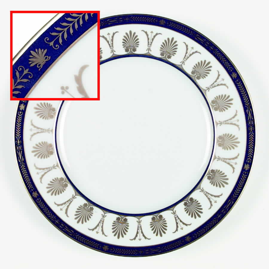 Cleopatra Dinner Plate by Ginori 1735-1