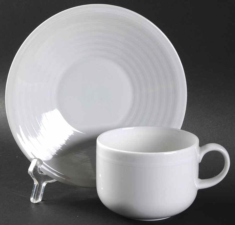 Condotti Flat Cup & Saucer Set by Ginori 1735-1