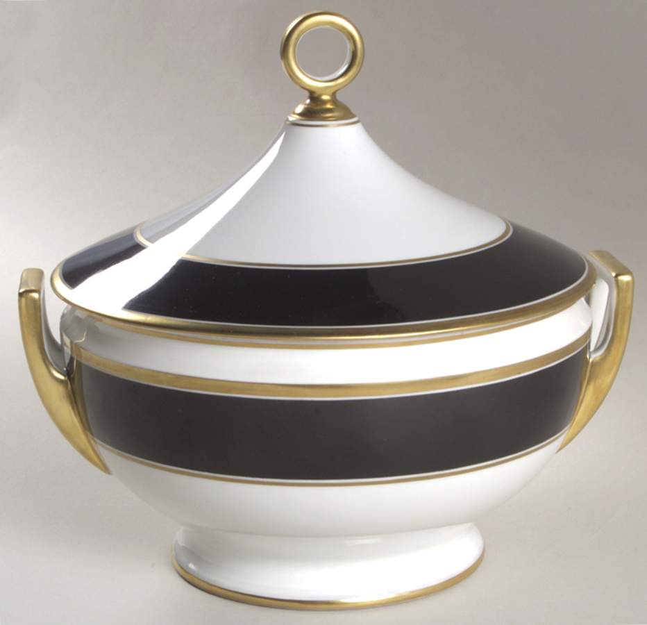 Contessa Black Tureen &  Lid by Ginori 1735-1