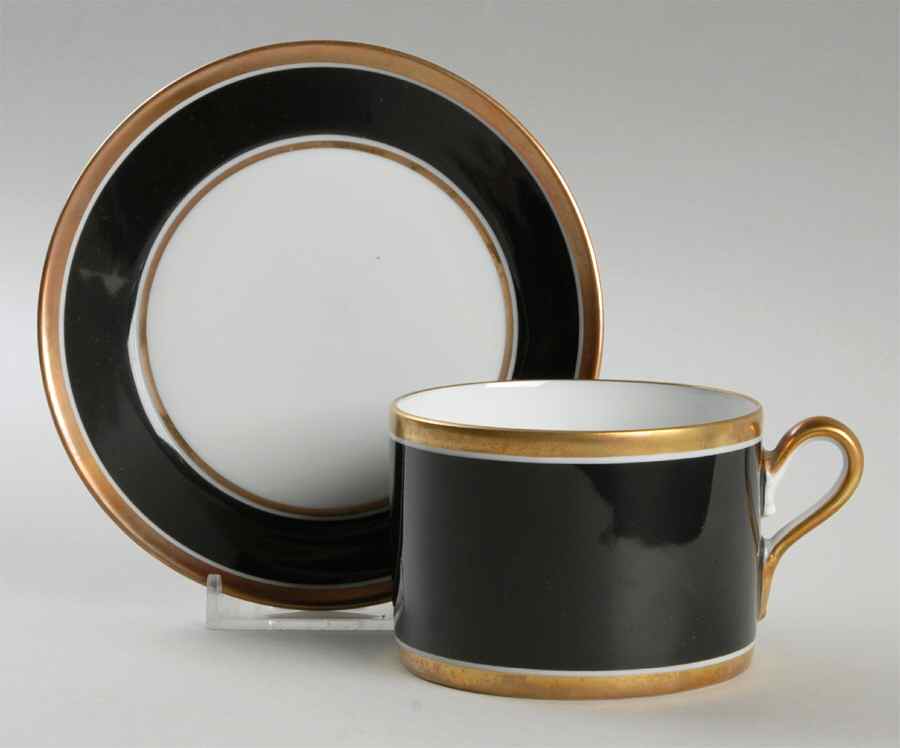 Contessa Black Flat Cup & Saucer Set by Ginori 1735-1