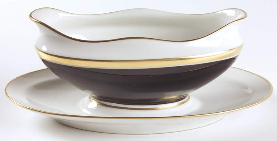 Contessa Black Gravy Boat with Attached Underplate by Ginori 1735-1