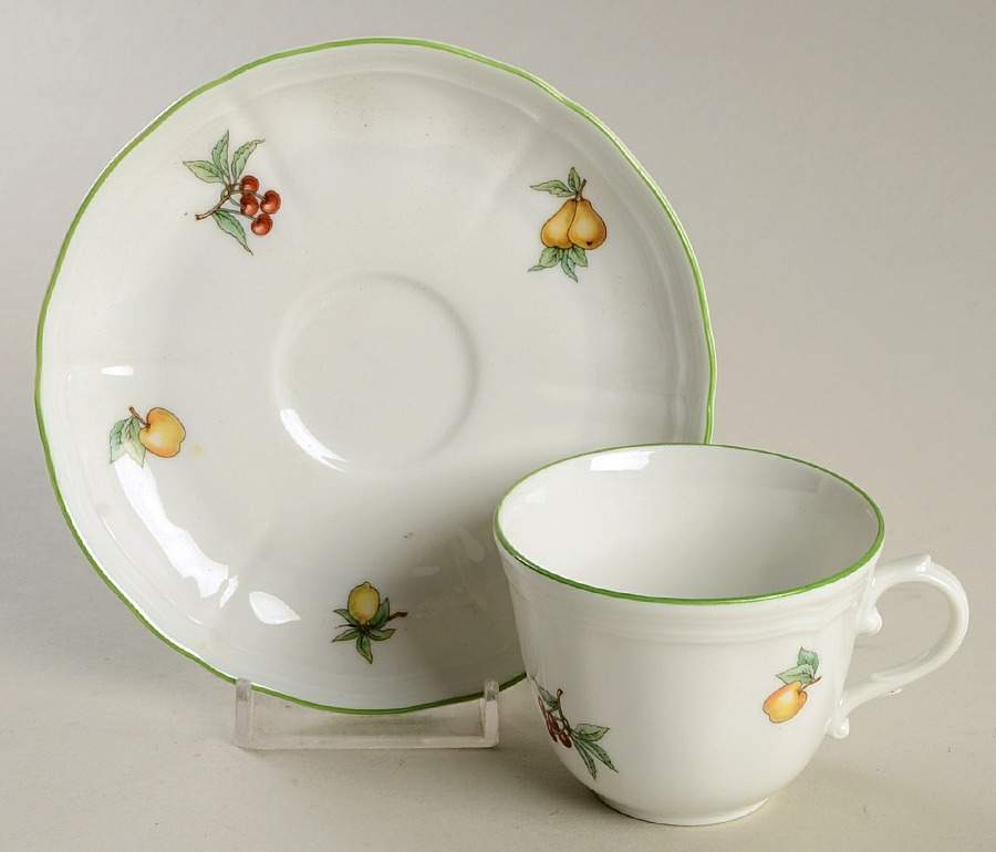 Eden Flat Demitasse Cup & Saucer Set by Ginori 1735-1