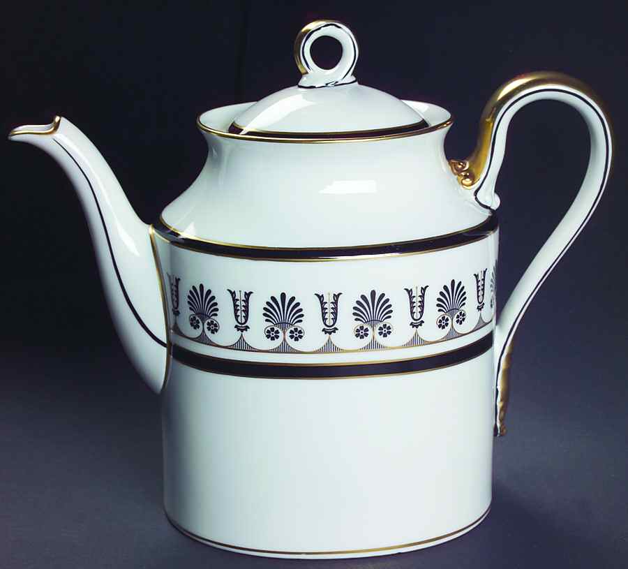 Ercolano Black Coffee Pot & Lid by Ginori 1735-1