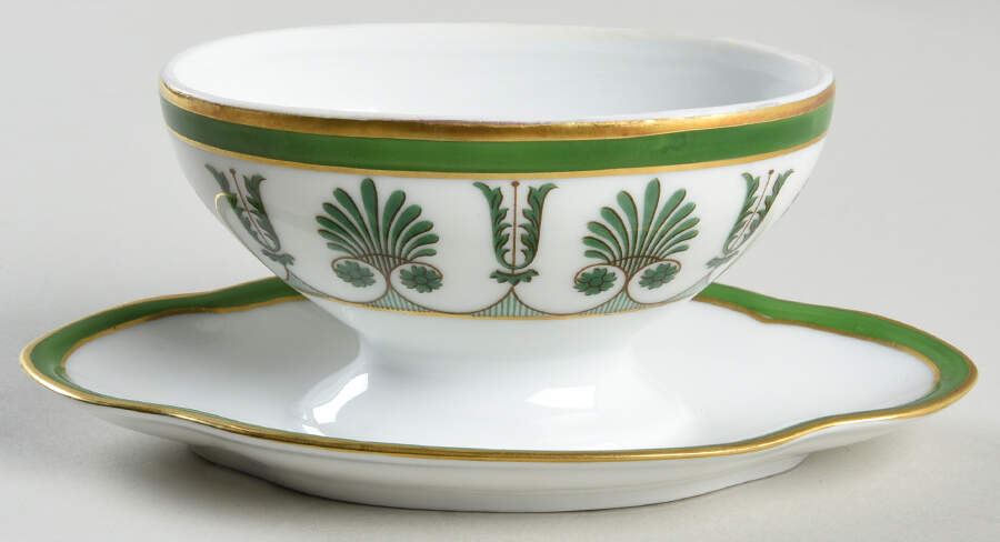 Ercolano Green Mustard with Attached Underplate No Lid by Ginori 1735-1