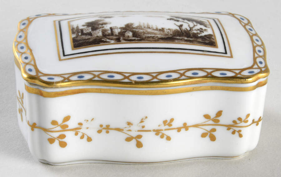 Fiesole (Italian Scene) Trinket Box & Lid by Ginori 1735-1