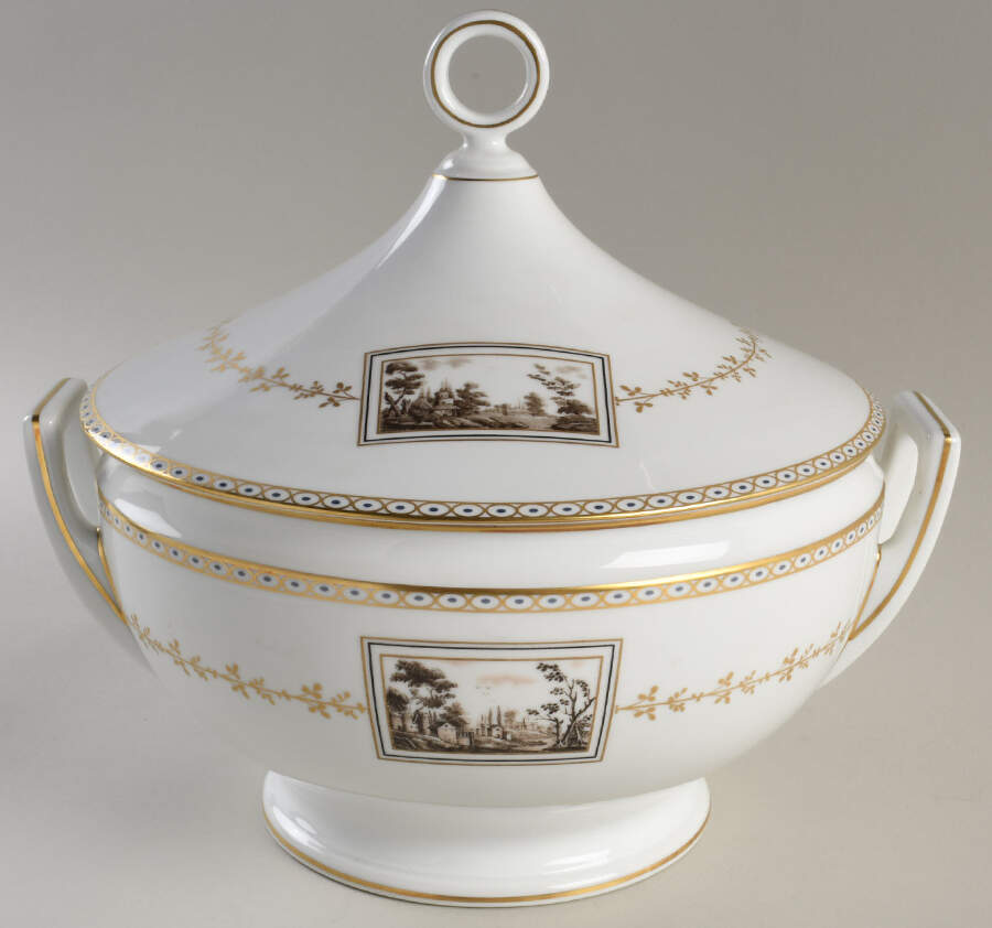 Fiesole (Italian Scene) Tureen & Lid by Ginori 1735-1