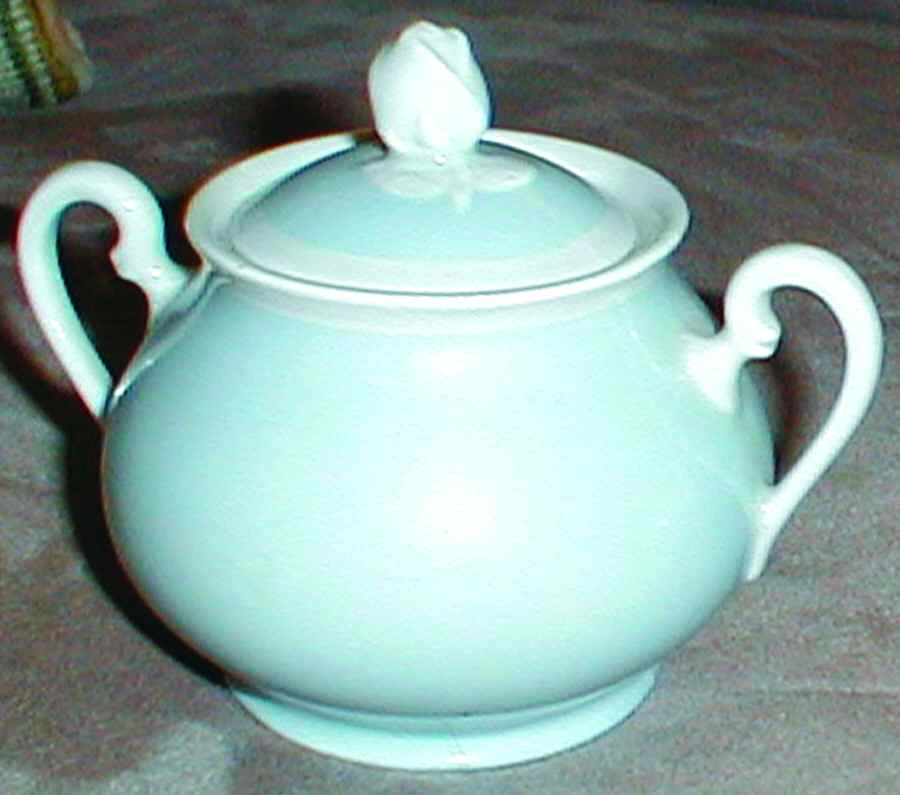GIN23 Sugar Bowl & Lid by Ginori 1735-1