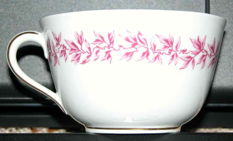 GIN34 Flat Cup by Ginori 1735-1