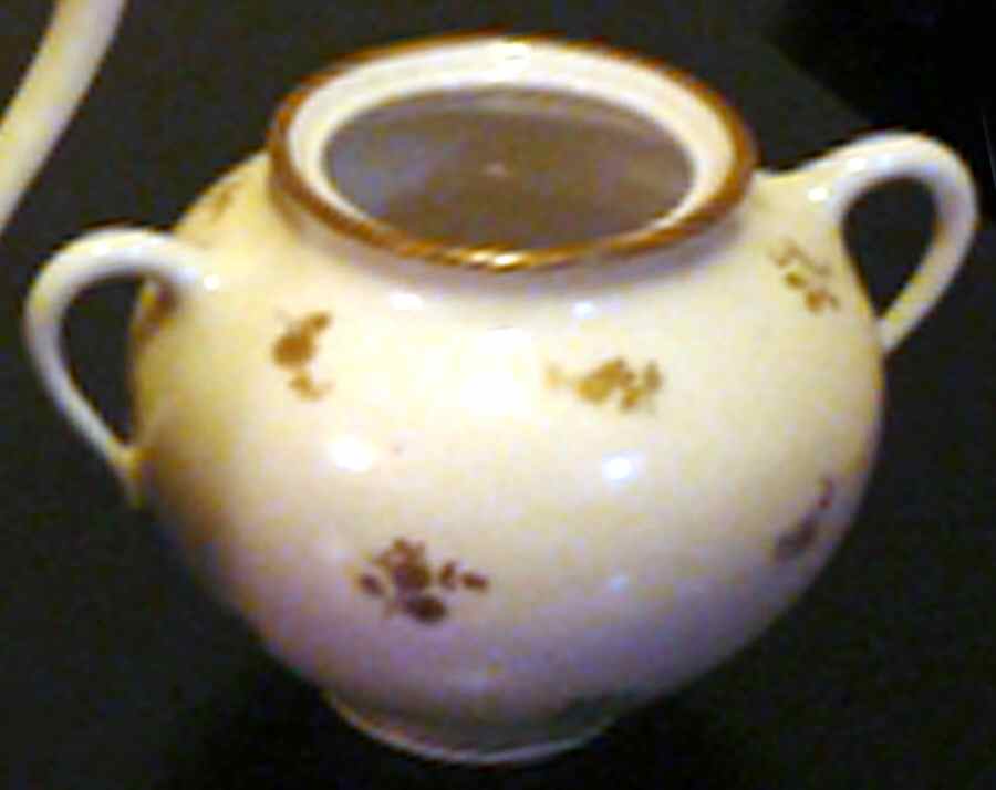 GIN5 Sugar Bowl No Lid by Ginori 1735-1