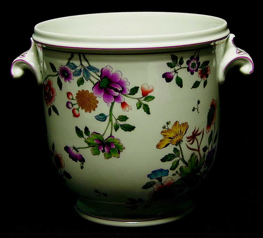 Granduca Coreana Large Cachepot by Ginori 1735-1
