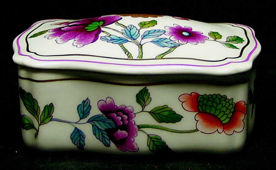 Granduca Coreana Rectangular Box with Lid by Ginori 1735-1