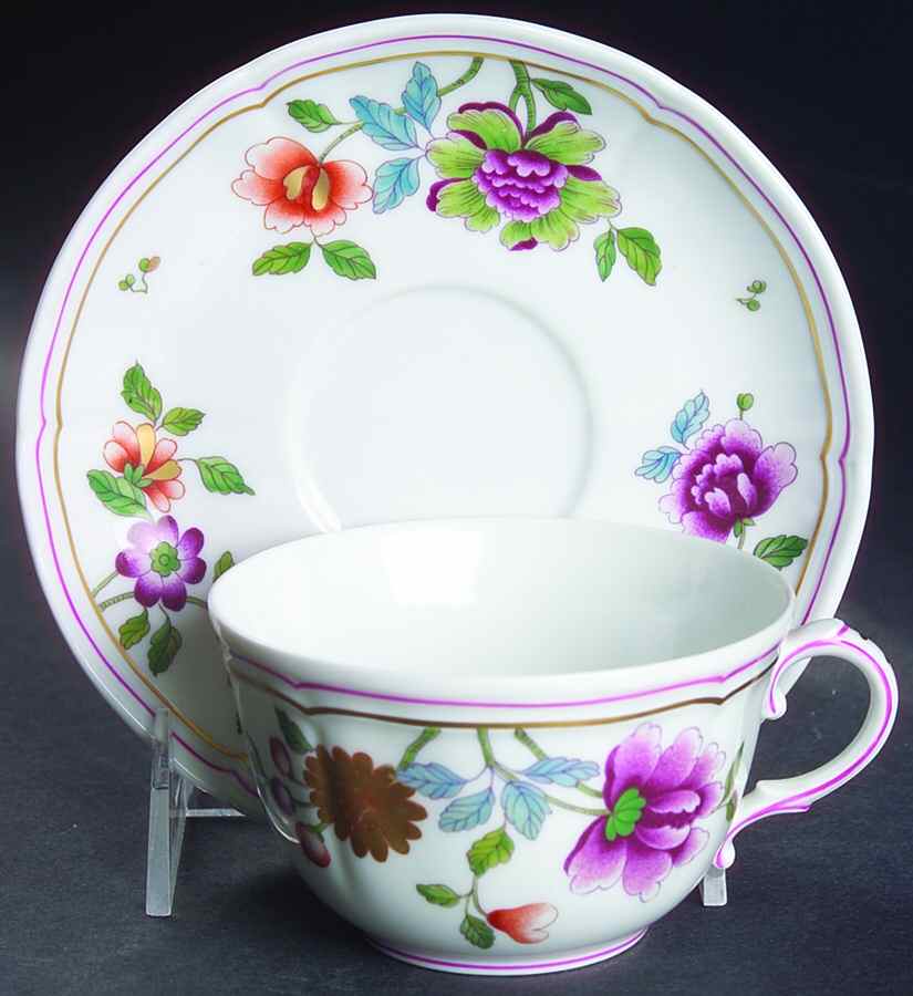 Granduca Coreana Flat Cup & Saucer Set by Ginori 1735-1