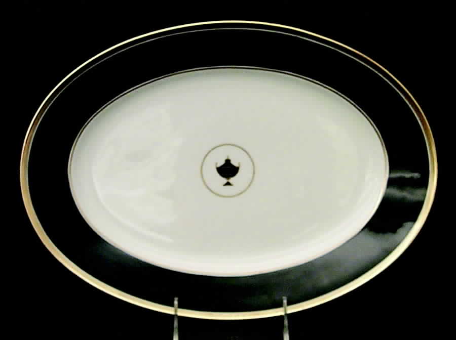 Impero Black 14" Oval Serving Platter by Ginori 1735-1