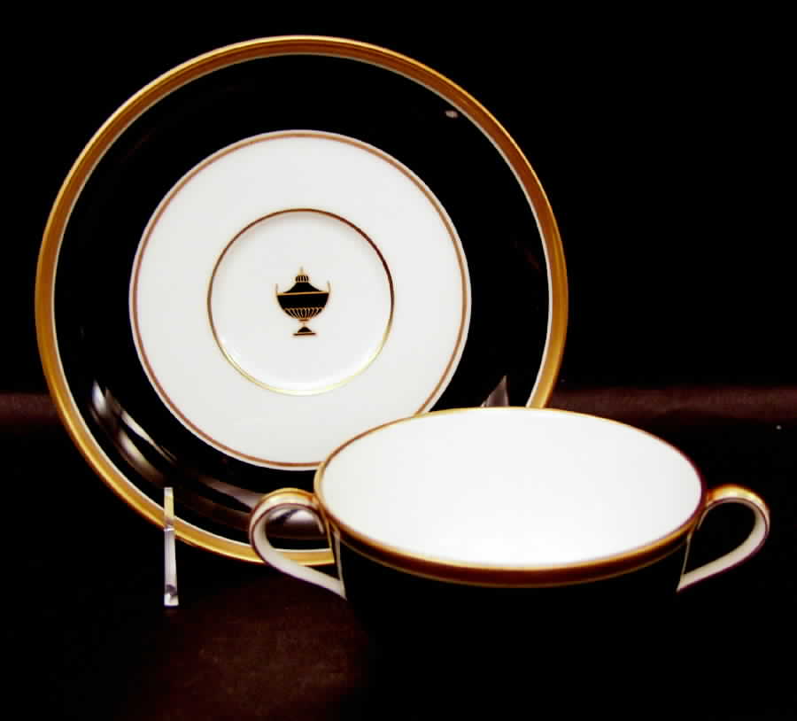 Impero Black Flat Cream Soup Bowl & Saucer Set by Ginori 1735-1