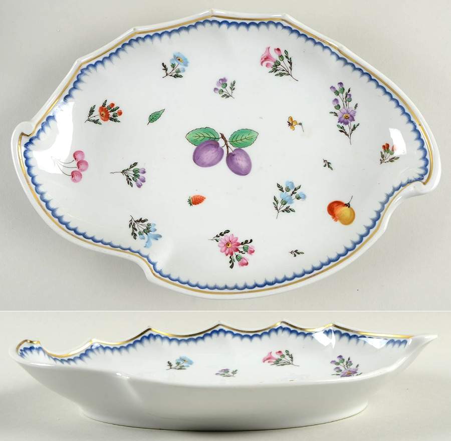Italian Fruits (Antico Doccia) 11" Oval Fluted Bowl by Ginori 1735-1