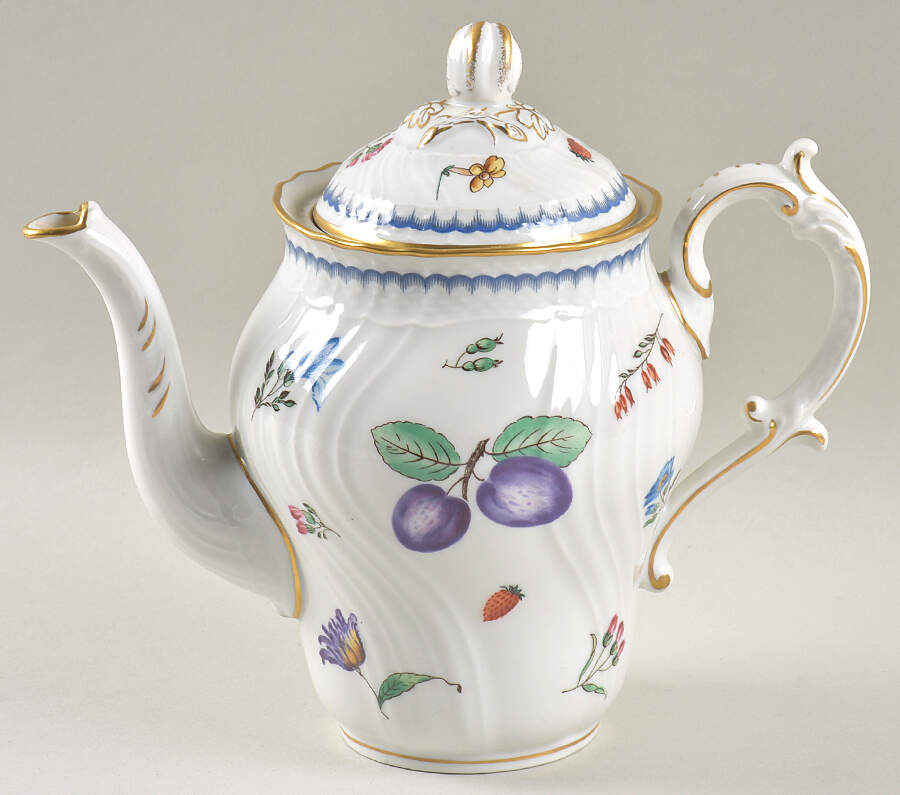 Italian Fruits (Antico Doccia) Coffee Pot & Lid by Ginori 1735-1