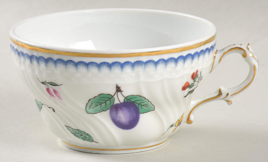 Italian Fruits (Antico Doccia) Flat Cup by Ginori 1735-1