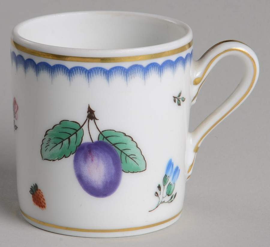 Italian Fruits (Antico Doccia) Flat Demitasse Cup by Ginori 1735-1