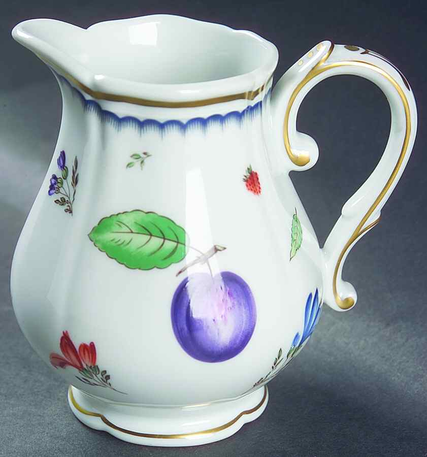 Italian Fruits (Antico Doccia) Creamer by Ginori 1735-1
