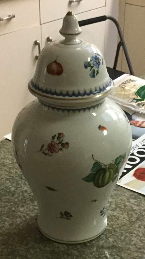 Italian Fruits (Antico Doccia) Large Ginger Jar & Lid by Ginori 1735-1