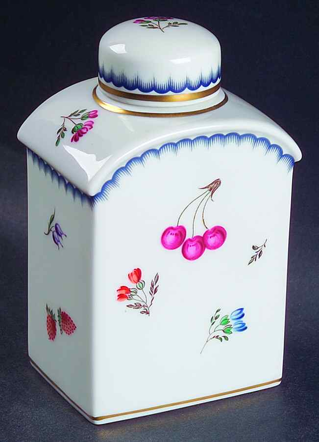 Italian Fruits (Antico Doccia) Tea Caddy & Lid by Ginori 1735-1