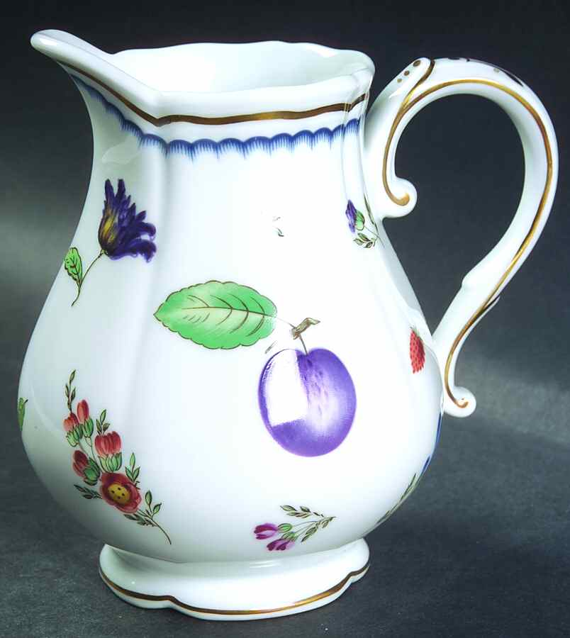 Italian Fruits (Antico Doccia) Oversize Creamer by Ginori 1735-1