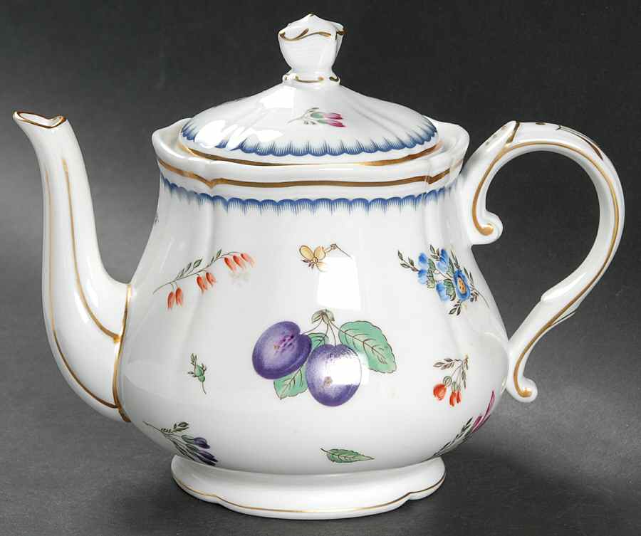 Italian Fruits (Antico Doccia) Mini Teapot & Lid by Ginori 1735-1