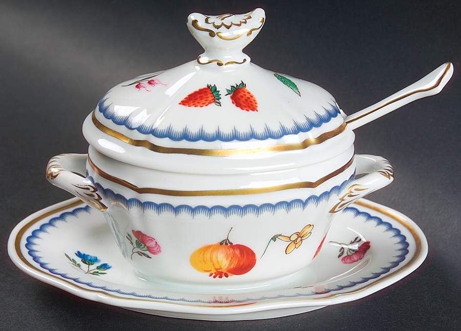 Italian Fruits (Antico Doccia) Mustard with Attached Underplate, Lid and Spoon by Ginori 1735-1