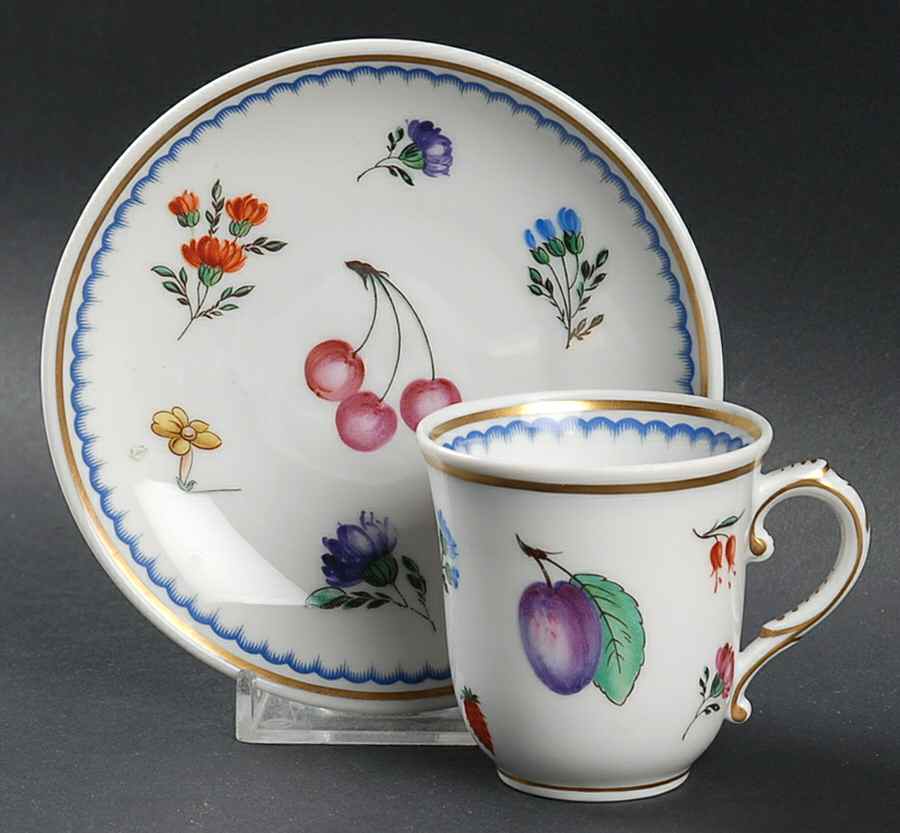 Italian Fruit (Impero) Flat Demitasse Cup & Saucer Set by Ginori 1735-1