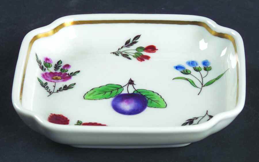 Italian Fruits (Antico Doccia) 3" Square Nut Dish by Ginori 1735-1