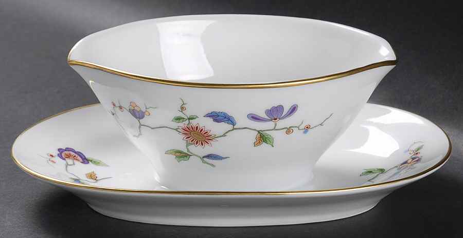 Oriente Gravy Boat with Attached Underplate by Ginori 1735-1