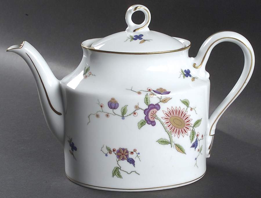 Oriente Teapot & Lid by Ginori 1735-1
