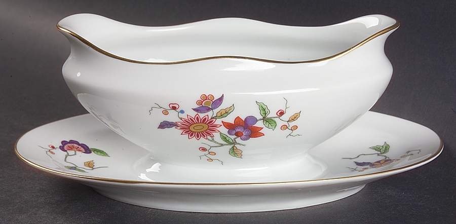 Oriente Gravy Boat with Attached Underplate by Ginori 1735-1