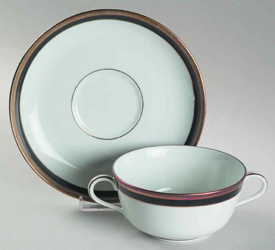 Palermo Black Flat Cream Soup Bowl & Saucer Set by Ginori 1735-1