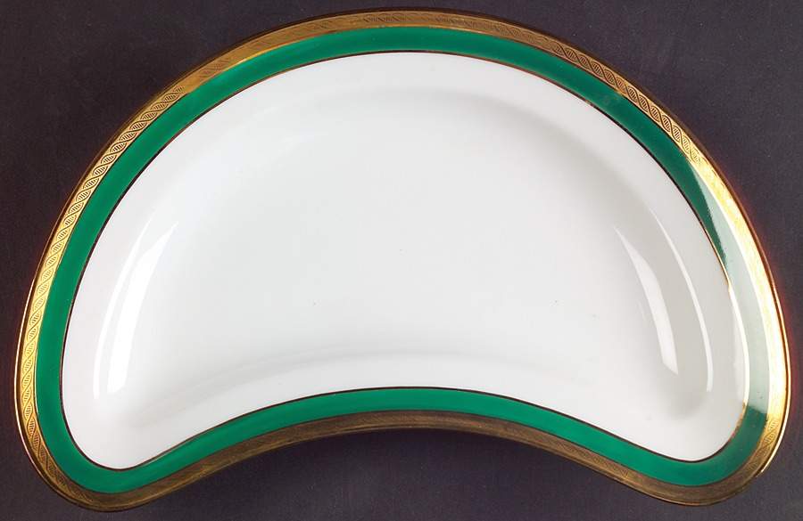 Palermo Green Crescent Salad Plate by Ginori 1735-1